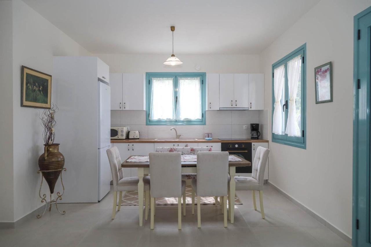 Meliades Villas Apolpaina Exterior photo