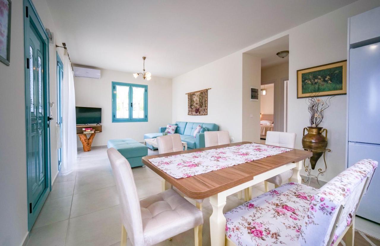 Meliades Villas Apolpaina Exterior photo